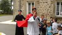  les_monos_0025.jpg 